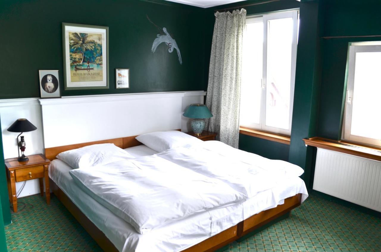 Double Room Private Bathroom