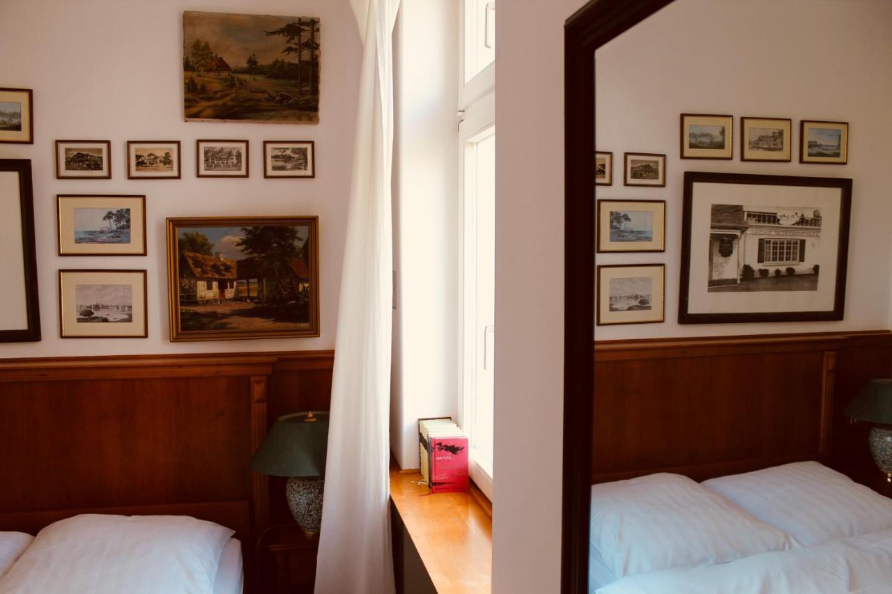 Double Room Private Bathroom